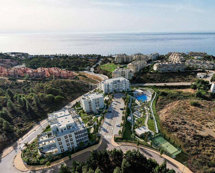 Foto 107c0859-cafa-4fd3-b3fd-3a318d87be8c. Apartamento impresionante apartamento nuevo en agua marina, con amplia terraza y vistas al mar en Mijas