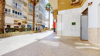 Geschäftsraum in Calle calle pintor casilari roldán 2. Local comercial a la venta en la malagueta