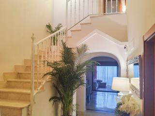 Casa adosada en Valle Romano Golf. Casa unifamiliar 235m2, rodeada de campos de golf, con vistas al