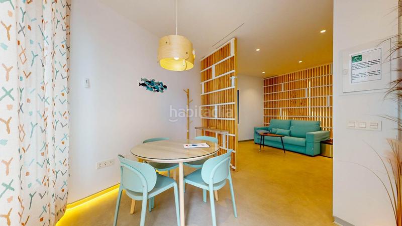 Foto 5378dbdb-744f-4084-b8a5-25ddbf8b70f8. Edificio fantástico complejo de apartamentos turísticos en primera línea de playa en Mijas