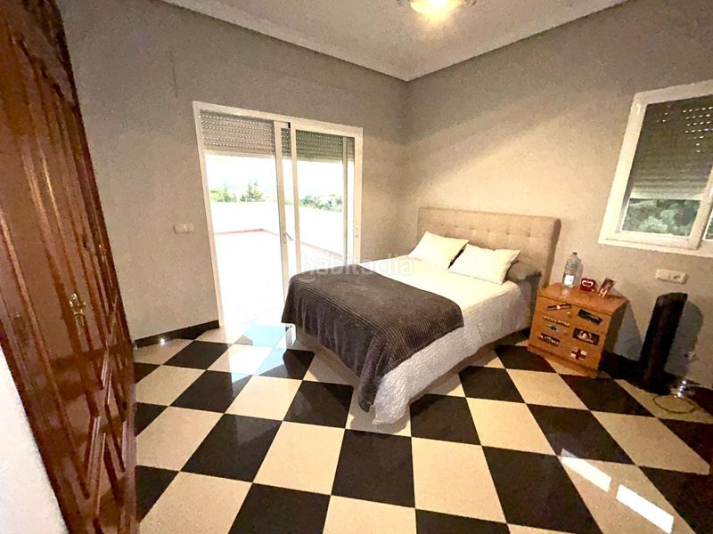Foto 160d961b-4417-4173-9481-a74e0e5da077. Xalet amb calefacció aparcament piscina a Valdeolletas - Las Cancelas - Xarblanca Marbella