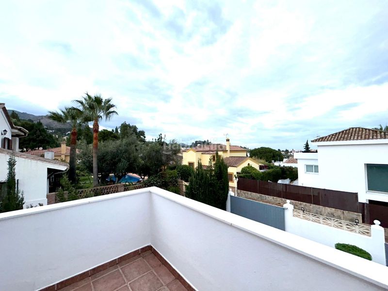 Foto 25da5fad-da9e-4f09-9622-8a445ba9c1d8. Xalet amb calefacció aparcament piscina a Valdeolletas - Las Cancelas - Xarblanca Marbella
