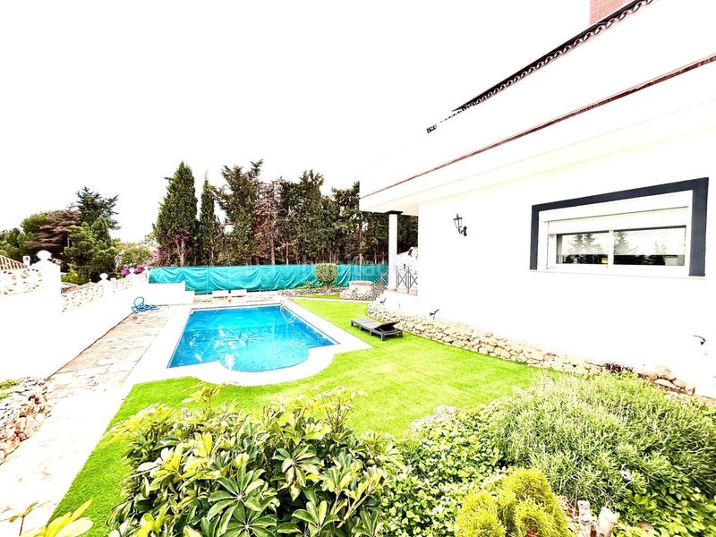 Foto 54f44668-1dcd-4d4a-99fe-665b9e627dd6. Xalet amb calefacció aparcament piscina a Valdeolletas - Las Cancelas - Xarblanca Marbella
