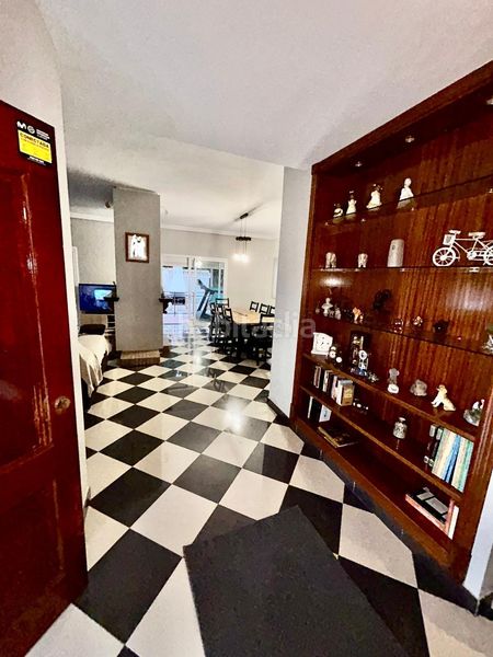 Foto 572e8723-4971-4e10-a2aa-044f4aed3db8. Xalet amb calefacció aparcament piscina a Valdeolletas - Las Cancelas - Xarblanca Marbella