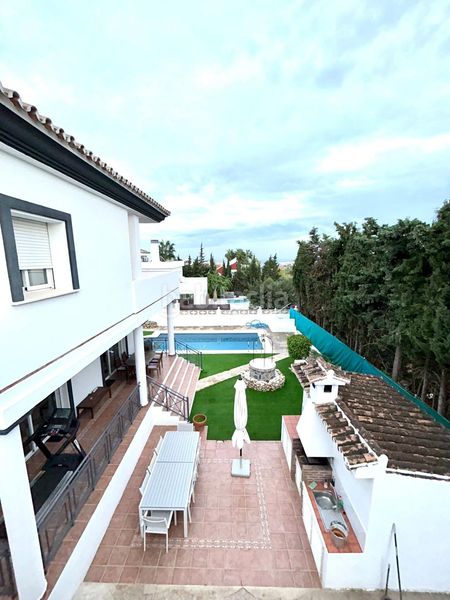 Foto e62c99d7-b880-4825-a188-7529772b1c34. Xalet amb calefacció aparcament piscina a Valdeolletas - Las Cancelas - Xarblanca Marbella