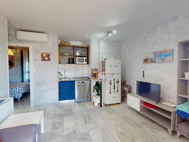 Foto eb82e6e6-2c95-46f5-aeaa-e279b430ec58. Planta baja piso en rentabilidad con vistas al mar y piscina en la cala , torrenueva en Mijas