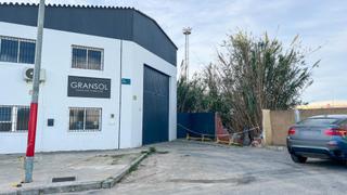 Nau industrial a Campanillas. Nave en venta en polígono industrial santa teresa, málaga