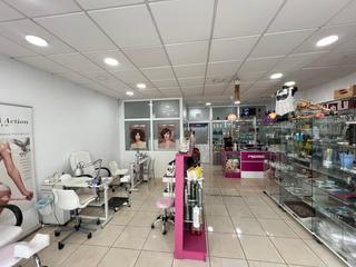 Local Comercial a El Bajondillo. En venta local  traspaso de negocio de clinica medicoestética ce