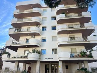 Flat in Nueva Andalucía centro. Buscas un estilo de vida exclusivo en una de las mejores zonas d