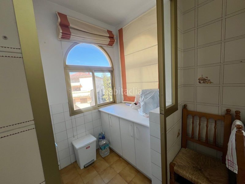 Foto 8dbd3244-f2b6-4d48-9e27-380daf30f411. Pis amb calefacció aparcament piscina a Nueva Andalucía centro Marbella