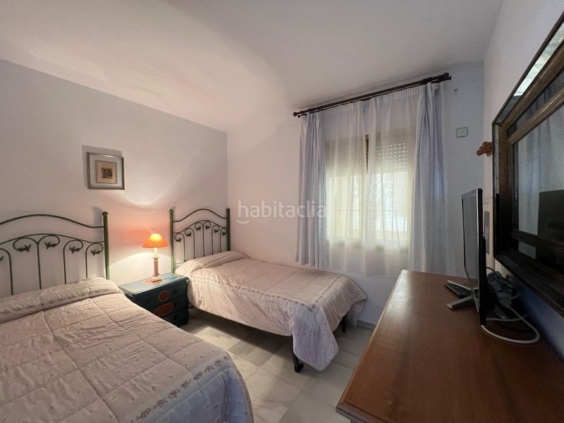 Foto f9777d02-04ac-43e6-89bc-dfb82993ef62. Pis amb calefacció aparcament piscina a Nueva Andalucía centro Marbella