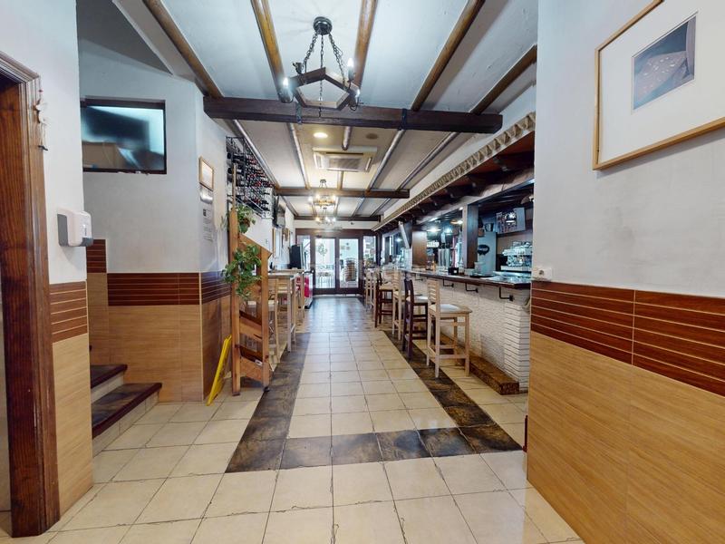 Foto c51d8bb9-ebbc-4f57-bcc0-27e3879b1447. Alquiler local comercial traspaso restaurante . oportunidad!! en Benalmádena