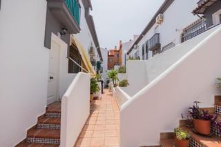 Casa adossada a Los Ríos. Vivienda adosada reformada en zona del care, mijas costa!