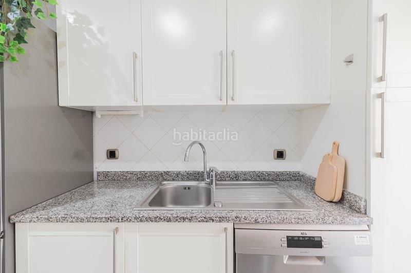 Foto 108b25b8-6c1d-403e-8a73-7b841c12c3c8. Apartamento magnífico piso de 3 dormitorios con terraza privada en nageles en Marbella