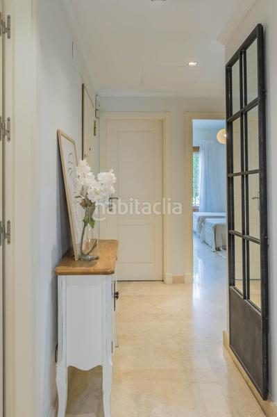 Foto b51fcef4-2e50-4164-a0ec-86ebdb8b4db4. Apartamento magnífico piso de 3 dormitorios con terraza privada en nageles en Marbella