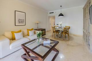 Apartament a Sierra Blanca. Magnífico piso de 3 dormitorios con terraza privada en nageles