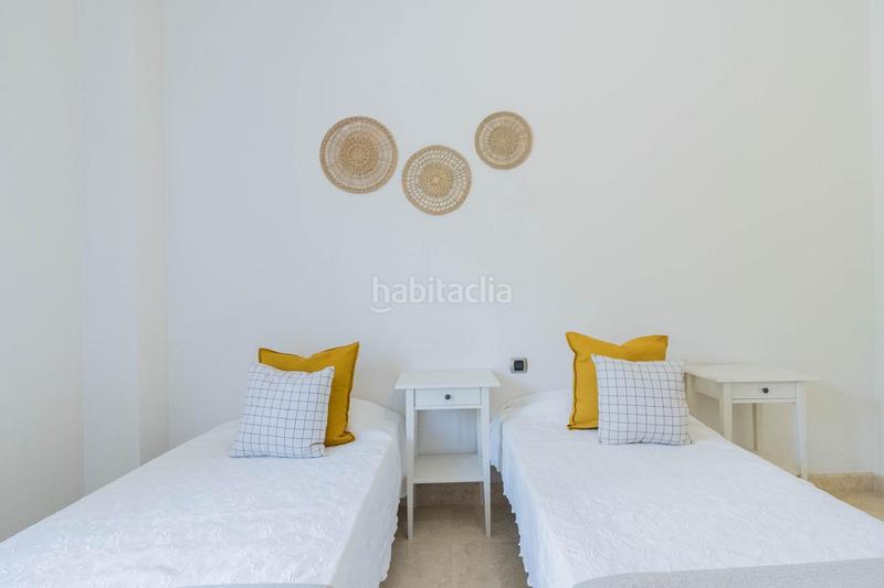 Foto d16f29db-dc08-40b6-9c4b-07e05a2ec754. Apartamento magnífico piso de 3 dormitorios con terraza privada en nageles en Marbella