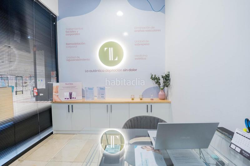 Foto b5a4337d-b7c5-4f1e-8474-acbad5e2bfe7. Location local commercial dans Las Cañadas Mijas