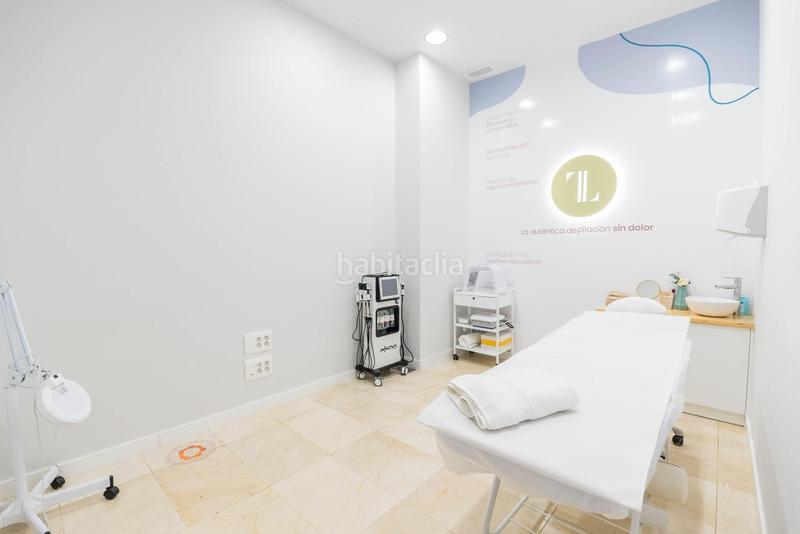 Foto cdc6e75f-c2a7-4f11-b77f-a6f23e5612f8. Location local commercial dans Las Cañadas Mijas