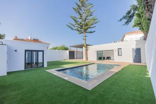 Chalet à Campo de Mijas. Espectacular villa moderna con domótica
