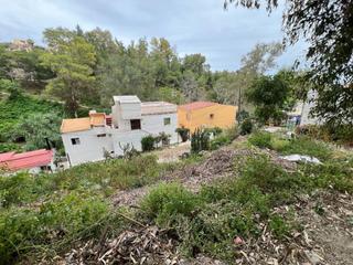 Terreny residencial a Olletas - Sierra Blanquilla. Gran terreno urbano 1.469m  casa ya construida en malaga