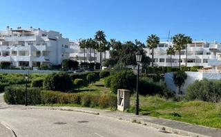 Terreno residencial en La Concha - Resina Golf. Exclusiva parcela en golf la resina  estepona