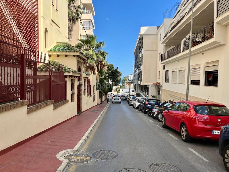 Foto ab690941-4a74-4112-846a-ad8e50024bff. Aparcament cotxe a Solymar Benalmádena