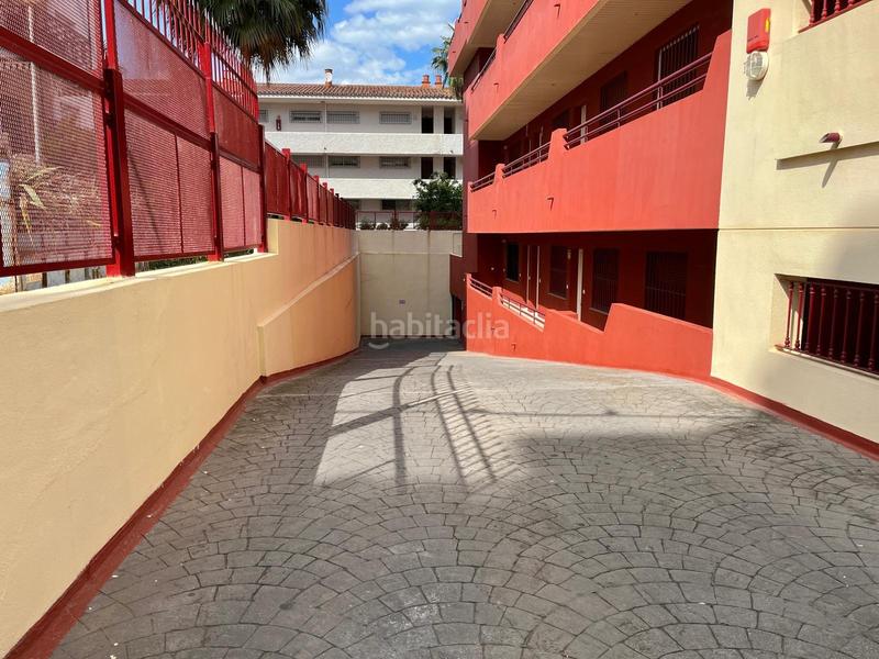 Foto d1747f14-4a88-440a-8b38-91b608489a6b. Autoparkplatz in Solymar Benalmádena