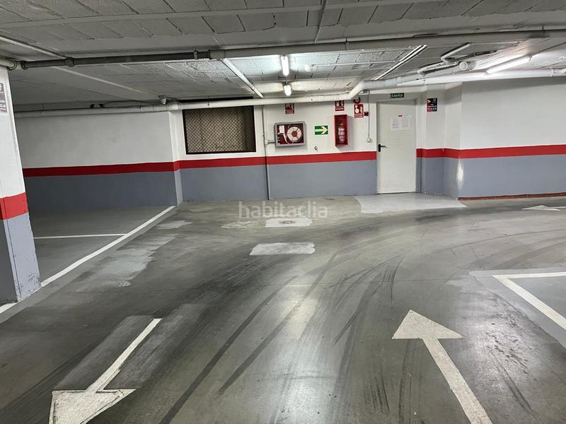 Foto e7773fc1-91e6-4986-8dc2-f5ea95928e58. Autoparkplatz in Solymar Benalmádena