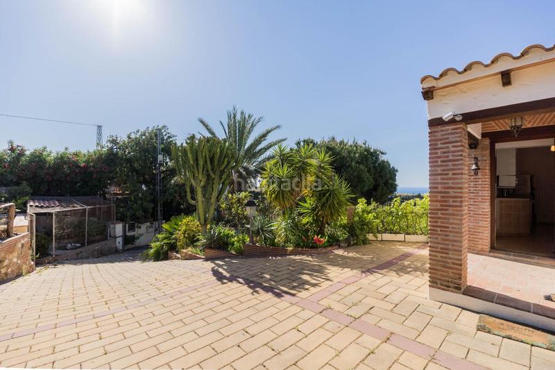 Foto 55a6f788-c982-425a-b4b1-23b63c5c191e. Casa preciosa finca rústica con vistas al mar naturaleza precio negociable en Mijas