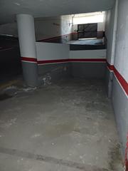 Parking coche en El Bajondillo