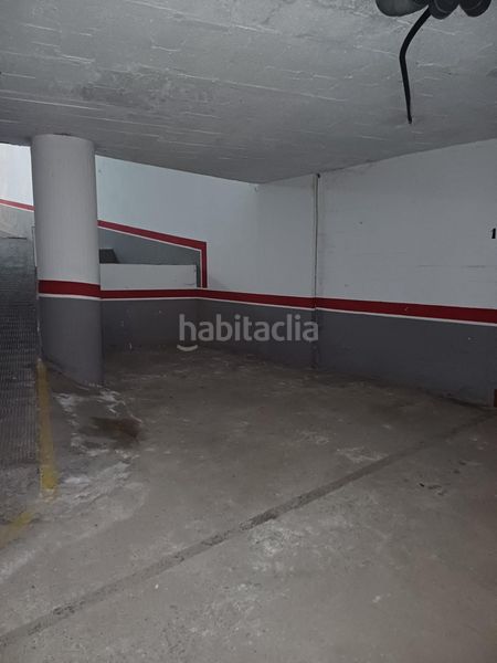 Foto e7efdd22-c9fc-4fa3-a611-c19b06a61702. Aparcament cotxe a El Bajondillo Torremolinos