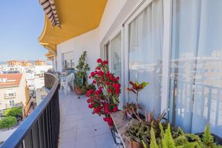 Appartement à Centro ciudad. Oportunidad única en el centro de fuengirola! piso en esquina co