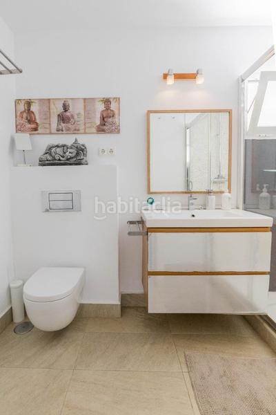 Foto 93ee9c01-2650-49f0-a6bf-ce8e64026f68. Chalet villa con vistas despejadas en jardines del águila costa en Mijas