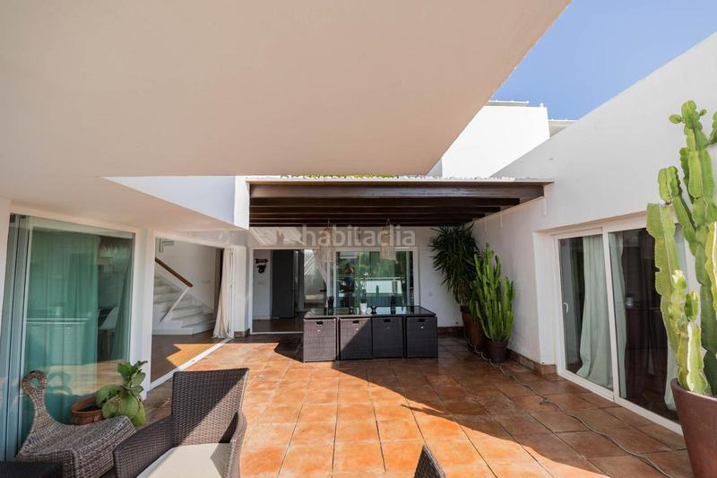 Foto d3e9ac65-8149-45bc-8d18-a8defc314616. Chalet villa con vistas despejadas en jardines del águila costa en Mijas