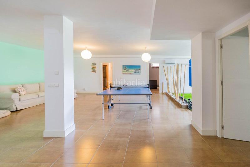 Foto fe45f217-e24f-4587-bab7-40d1c4b793c7. Chalet villa con vistas despejadas en jardines del águila costa en Mijas
