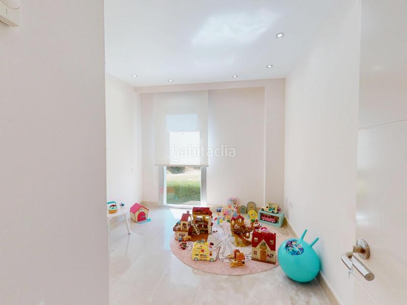 Foto e610a3f9-43bc-47ea-b254-ac3a8451952b. Pis amb aparcament piscina a Chullera Manilva