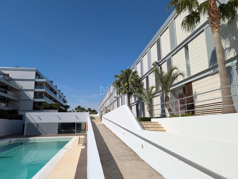 Foto fdb7088f-38de-41c5-985e-d8899af1b5c4. Pis amb aparcament piscina a Chullera Manilva