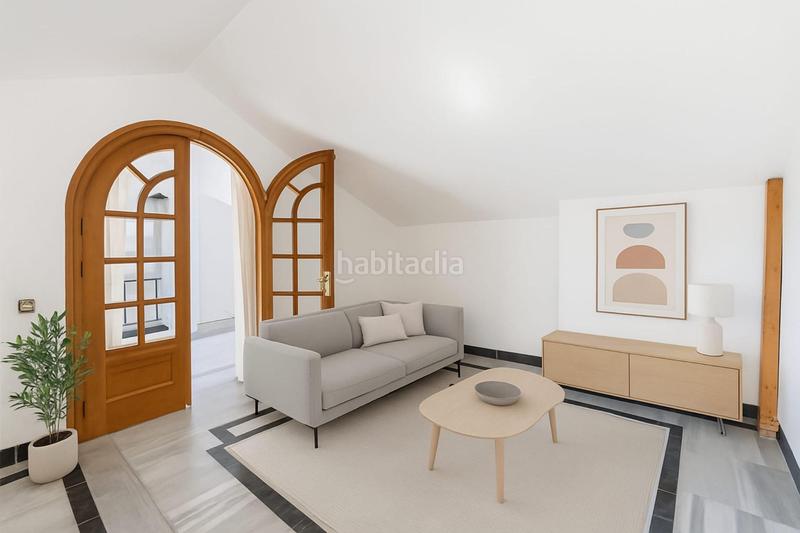 Foto af0ca30a-970d-4fce-acb7-b30e7bea162f. Ático amplio y céntrico ático con terraza y vistas al mar en Fuengirola