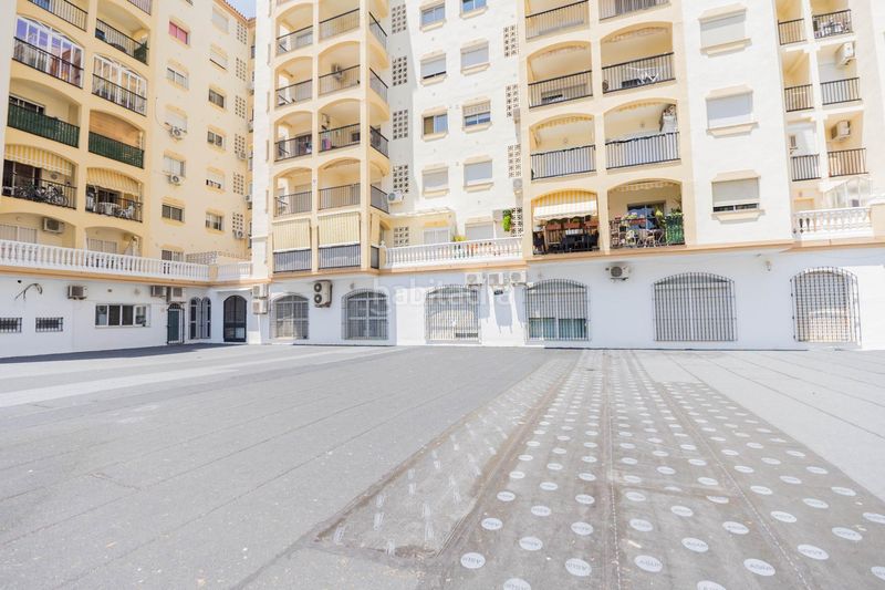 Foto 8f4af4df-3cd8-4959-a177-41a0fcb545cc. Àtic amb calefacció aparcament piscina a Puerto Deportivo Fuengirola
