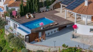 Xalet a Valtocado - La Alquería - La Atalaya. Villa moderna con piscina y privacidad en mijas  lista para entr