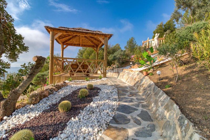 Foto 9e549984-a1ed-4e90-b182-177cb81fc9f1. Chalet mit parking pool in Valtocado - La Alquería - La Atalaya Mijas