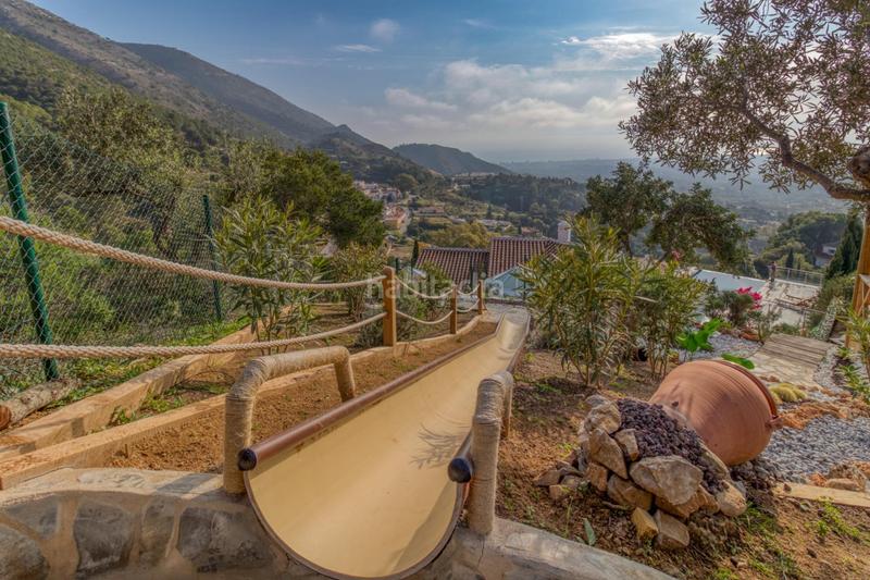 Foto e243ee83-5f38-4393-b56f-71b6444bc117. Chalet mit parking pool in Valtocado - La Alquería - La Atalaya Mijas