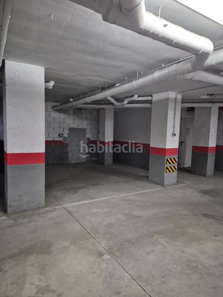 Foto b28e26c2-617c-4678-aa34-71b05ee88502. Parking coche plaza de parking en torreblanca, en Fuengirola