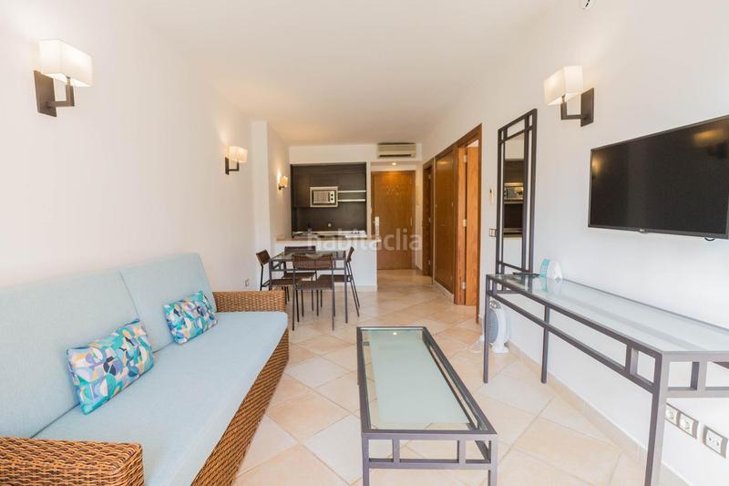 Foto 74f0f32f-acdf-41c1-bb11-114bd39c2964. Appartamento con riscaldamento piscina in Los Flamingos Benahavís