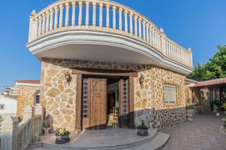 Chalet à Torremuelle. Exclusiva villa en torremuelle espacio, elegancia y rentabilidad