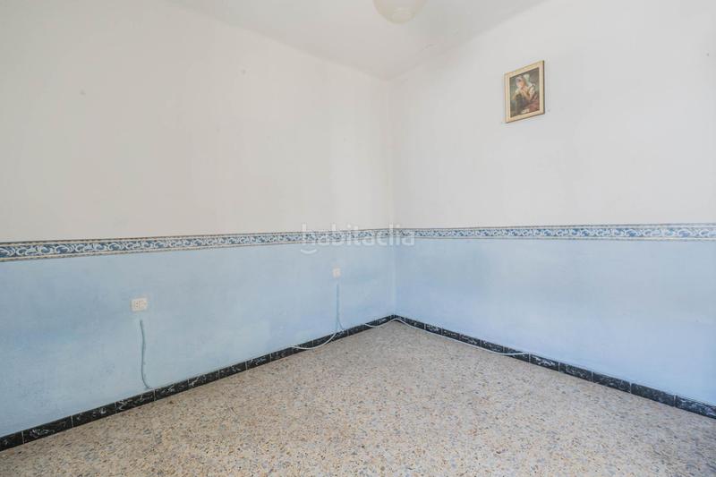 Foto d0a5cb65-b36c-4212-b6c8-ef1b5134d17d. Piso  para reformar en Centro Alhaurín el Grande