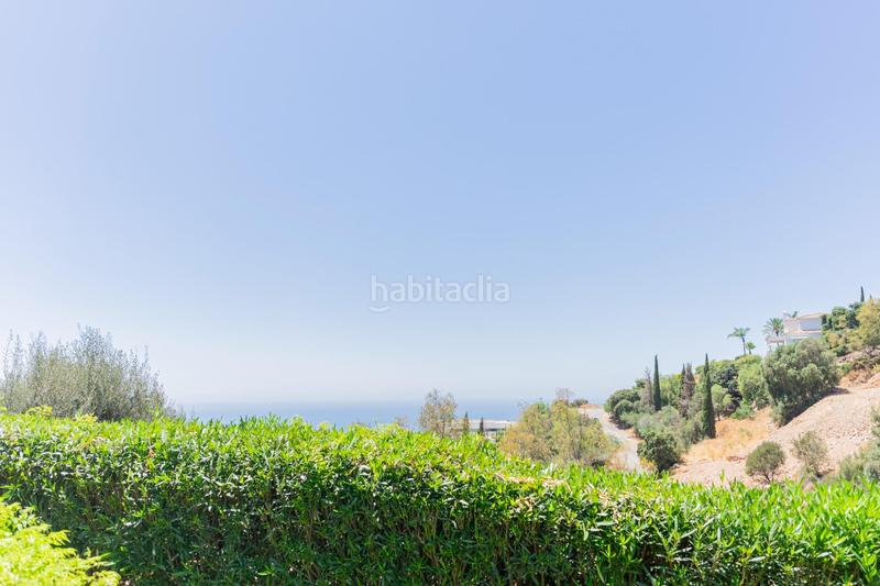 Foto 4ae535c6-848e-4766-8587-64e6366c30ae. Duplex avec chauffage parking piscine dans Alto de los Monteros Marbella