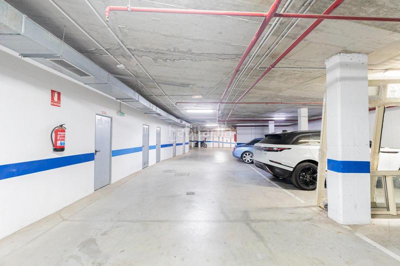 Foto 780abc16-b9f5-4aa3-8829-81d099905f1d. Duplex avec chauffage parking piscine dans Alto de los Monteros Marbella