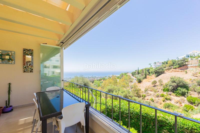 Foto a963b02c-90a6-460c-93eb-d6f624e4187e. Duplex avec chauffage parking piscine dans Alto de los Monteros Marbella